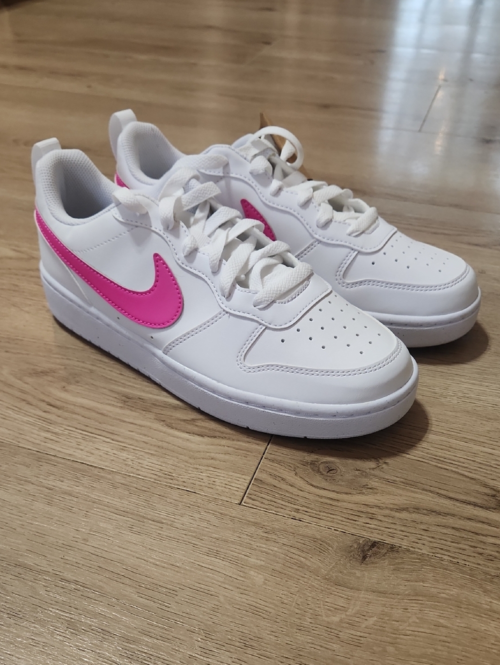 NWT Nike White & Pink Court Borough Laser Fuchsia Shoes